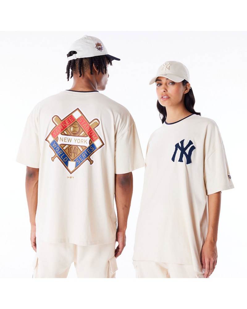 New Era - New York Yankees MLB World Series Patch Overzied T-Shirt - Beige