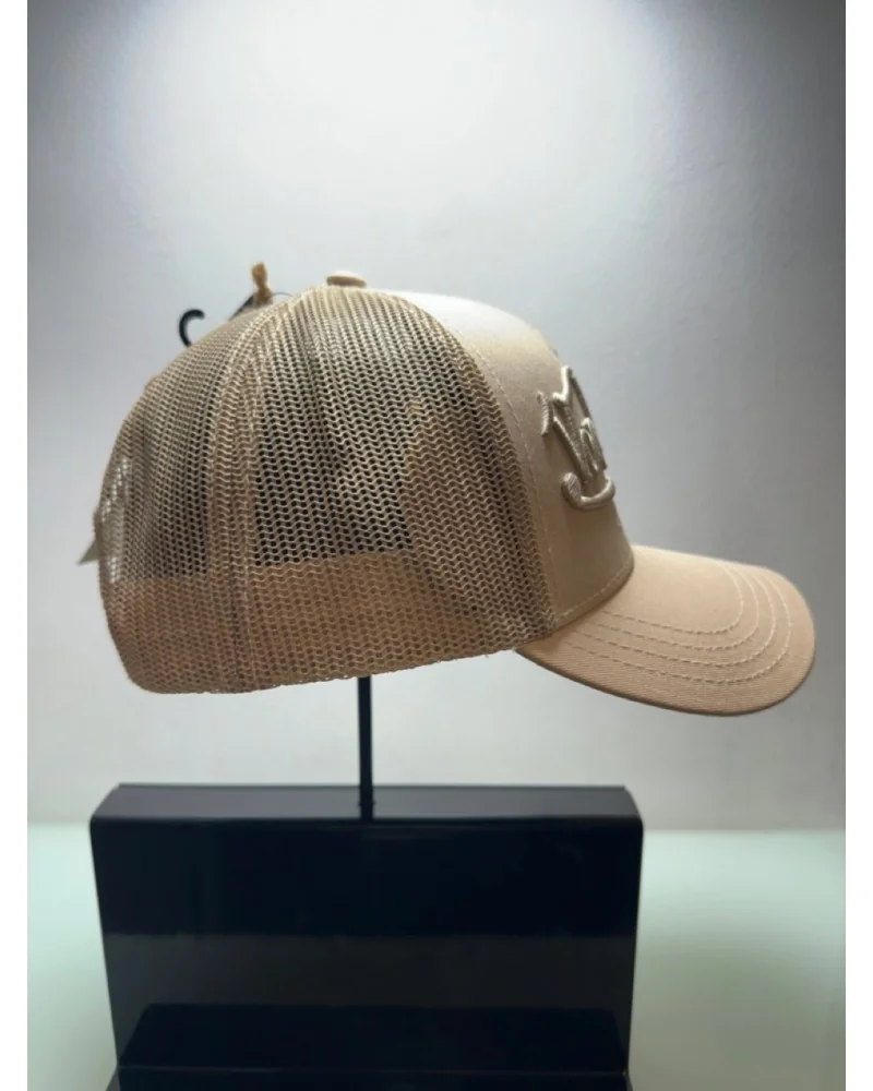 Von Dutch - Von Dutch Logo Embroidery Trucker Cap - Beige