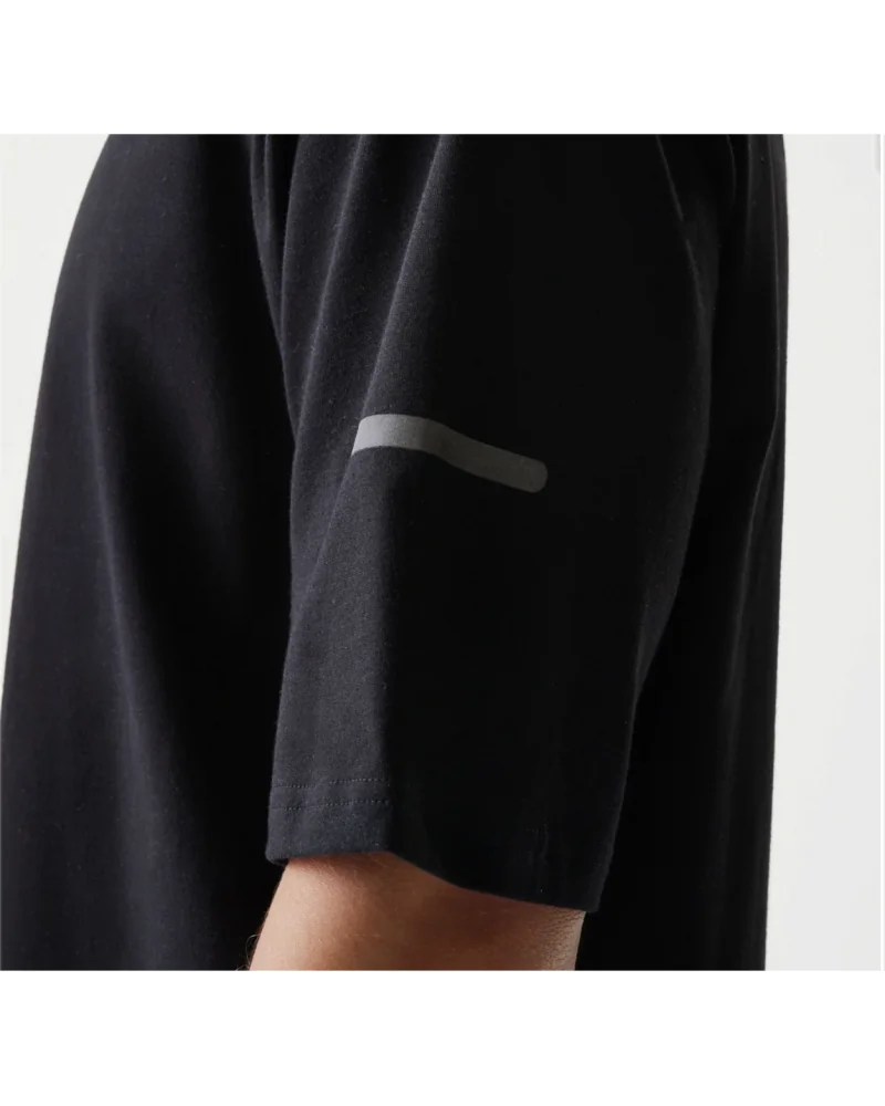 New Era - Oversized Tech Tee - Black