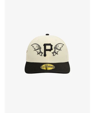 New Era - Pirates Team Wings Fitted Curved Cap - Beige / Black