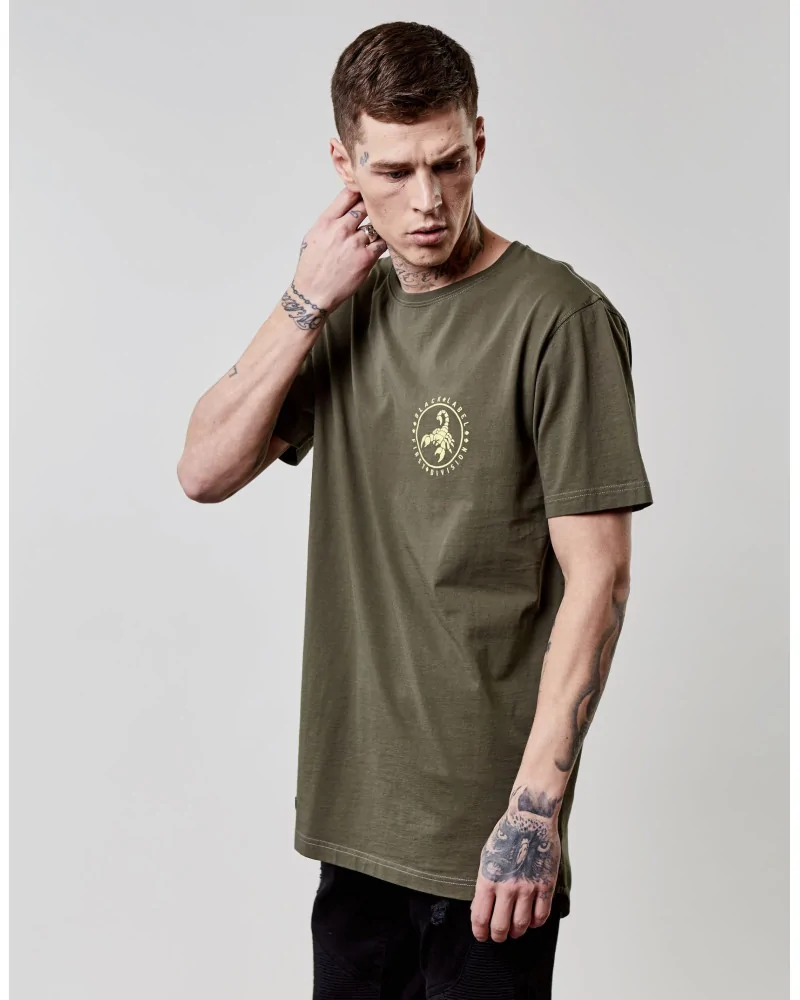 Cayler & Sons CSBL - CSBL FRDM Long Scallop Back Tee - Olive | bloc...