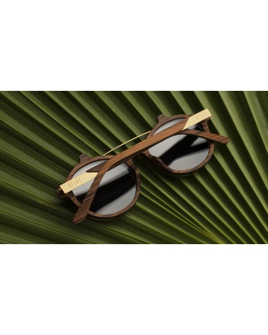 9Five Eyewear - Lane Flip-up Blue Gradient Sunglasses - Wood & 24K Gold 