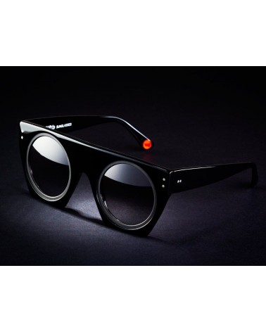 Wilde - California Sunglasses - Black