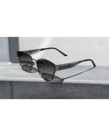 9Five Eyewear - Orion Gradient GunMetal Sunglasses - Black