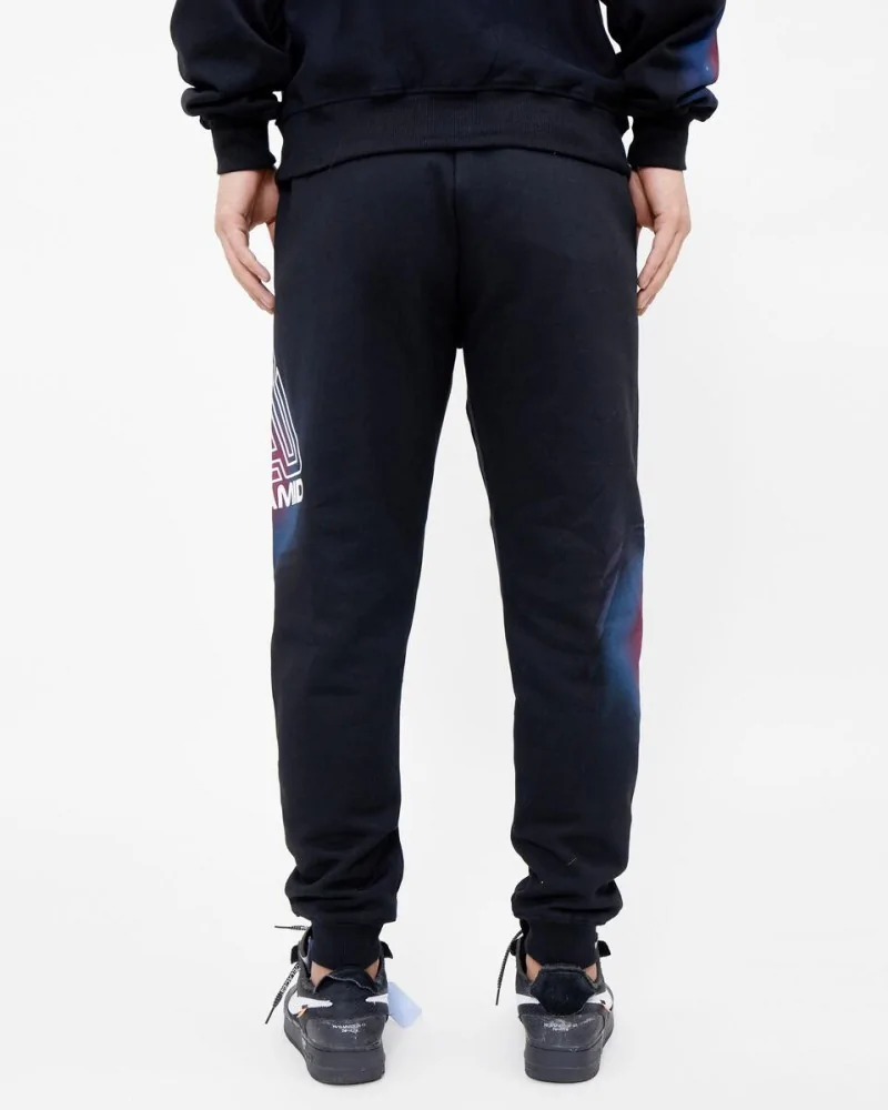 Black Pyramid - Spray Effect Sweatpants - Black | blockshops