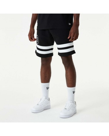 New Era - Statement Stripe Shorts - Black