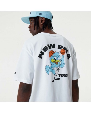 New Era Graphic White Oversized T-Shirt