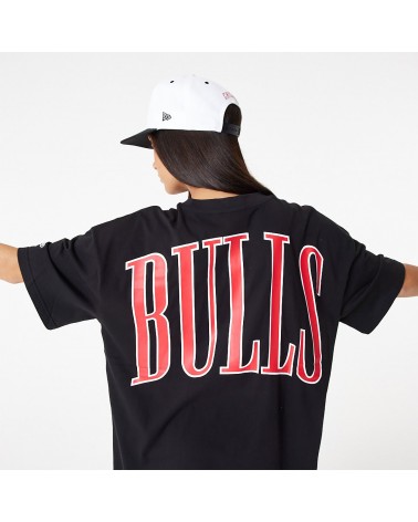 New Era - Chicago Bulls NBA Arch Wordmark Oversized T-Shirt - Black