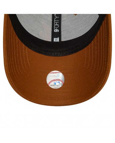 Brown New Era MLB New York Yankees 9FORTY Side Patch Cap