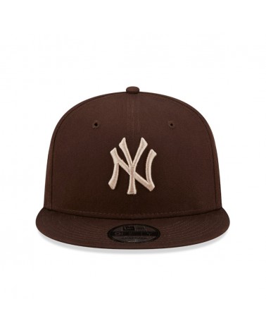 Official New Era New York Yankees MLB League Essentials Brown