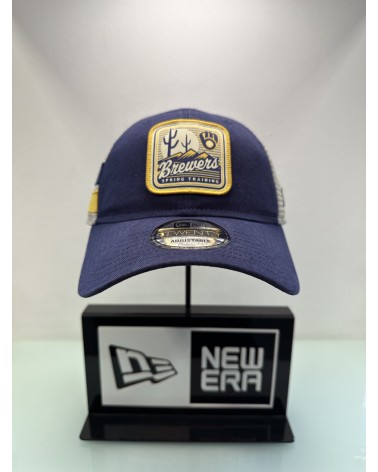 New Era - Milwaukee Brewers Stripe  9Twenty Trucker Cap - Navy